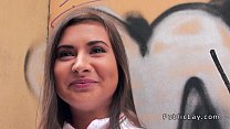 hd чувак анально трахает русскую красотку на публике video