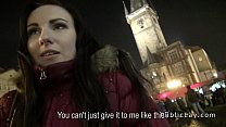 hd чувак трахает красотку от публичного видео от первого лица в кладовке video