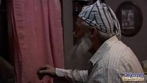 hd дедушка с белыми волосами трахает юную подругу которая в его сне изображает фею video