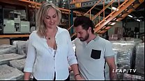 hd генеральный директор 1 грудастая французская милфапума которая дает свою задницу на интервью video