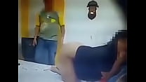 hd неверная жена пытается соблазнить телевизионного техника video