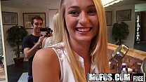 hd mofos я знаю эту девушку опоздал на минет с натальей старр в главной роли video