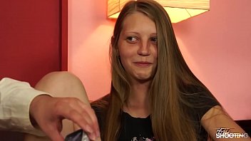 hd сексуальная юная модель стала дикой кошкой увидев большой член video