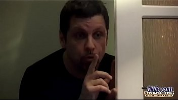 hd молодая жена изменяет со своим тестем с большим твердым членом video