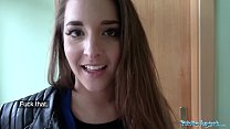 hd публичный агент амира адара трахается с незнакомцем пока ее парень ждет video