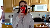 hd эшли андерсон в отчиме использует пассивную падчерицу video