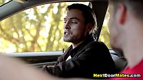 hd счастливый гейкачок снимает горячего автостопщика и трахает его video