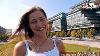 hd молодую 18летнюю туристку по хозяйству подобрал немец в берлине через erocom date и трахнул без резины video