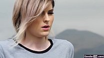 hd 19летняя трансексуалка хочет видеть большой член отчима video