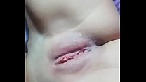 hd teen masturbates till pussy is wet and swollen video