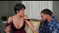 hd крошечный шмель дейзи тейлор скачет на твердом члене мускулистого мужчины transangels video