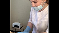hd чувак спонтанно кончил прямо на процедуру от красивого русского мастера sugarnadya video