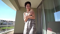 hd too crazy for the holiday linalynns first time outdoor sex video