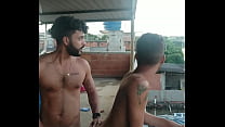 hd мы с соседом пошли трахаться на крышу и нас чуть не поймали дэви лобо video