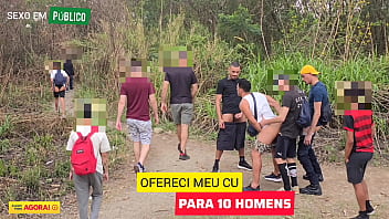 hd я взял двух натуралов чтобы они трахнули меня в задницу на публике где обычно гуляют мужчины пока каждый приглашает video
