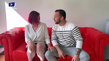 hd эта молодая мамочка обожает сперму и не оставляет ни капли video